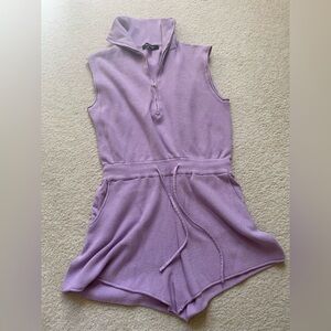 Strut & Bolt -Zipper front Lilac Sleeveless Romper- EUC